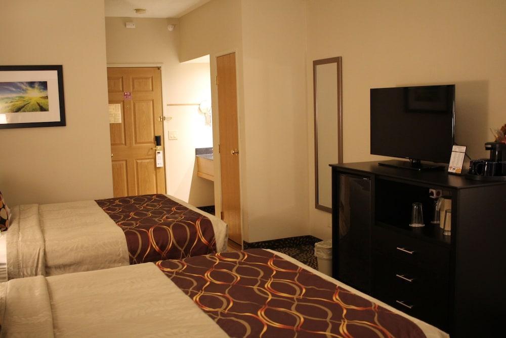 Best Western Plus Des Moines West Inn & Suites Clive Dış mekan fotoğraf