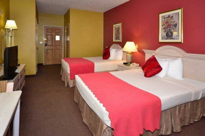 Best Western Plus Des Moines West Inn & Suites Clive Oda fotoğraf