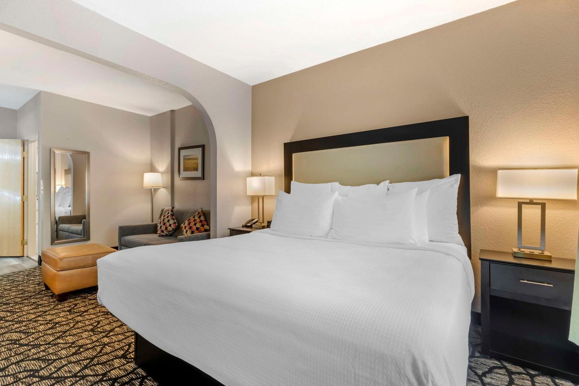 Best Western Plus Des Moines West Inn & Suites Clive Dış mekan fotoğraf