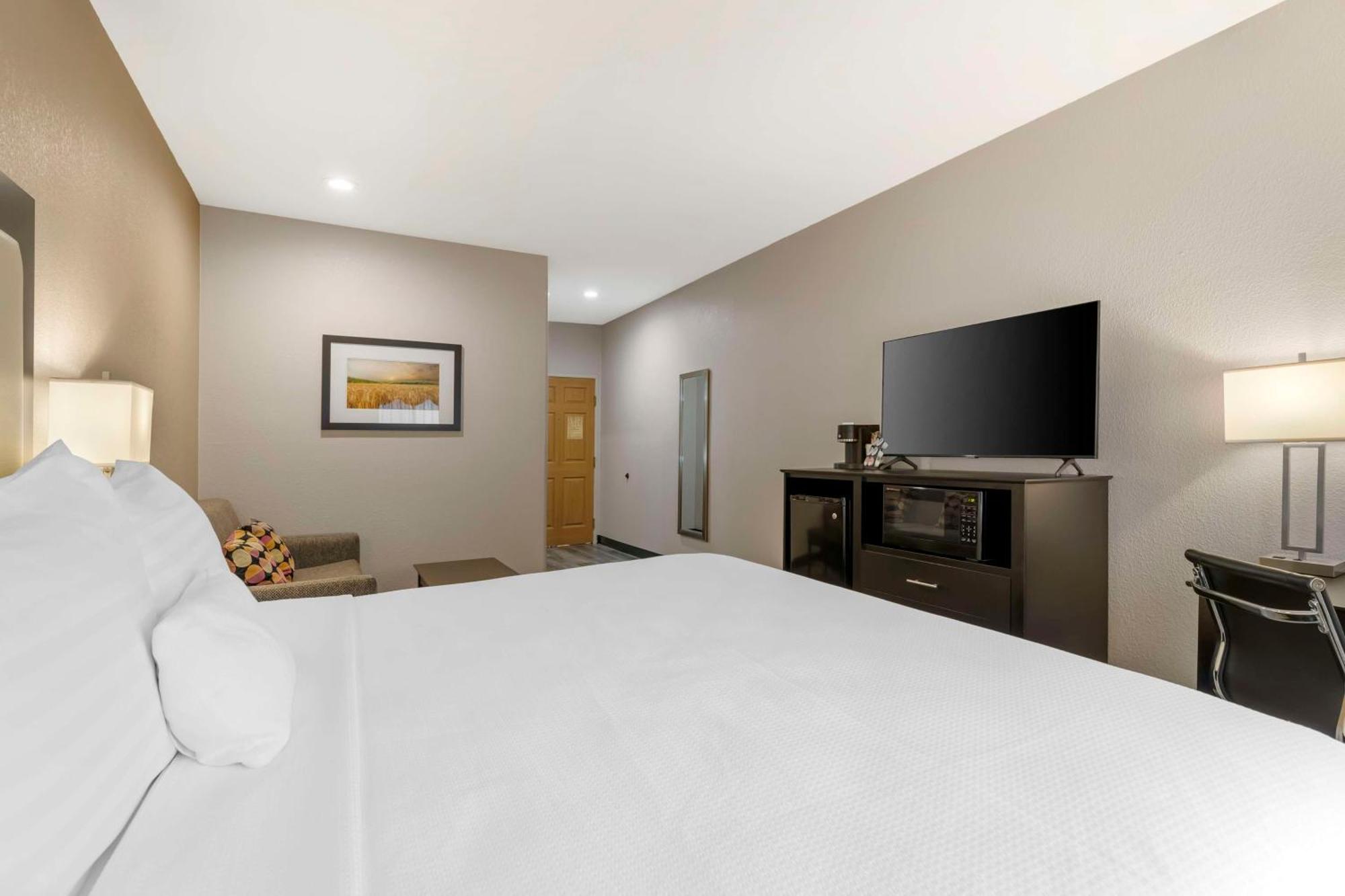 Best Western Plus Des Moines West Inn & Suites Clive Dış mekan fotoğraf