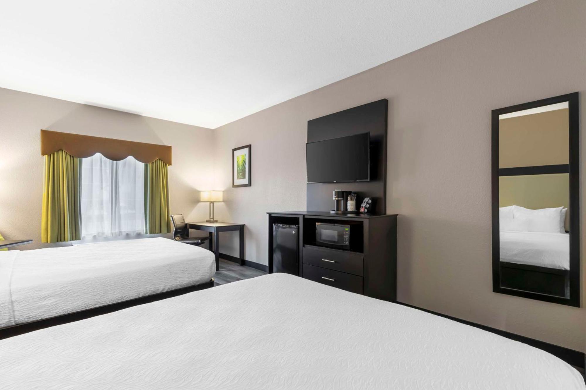Best Western Plus Des Moines West Inn & Suites Clive Dış mekan fotoğraf