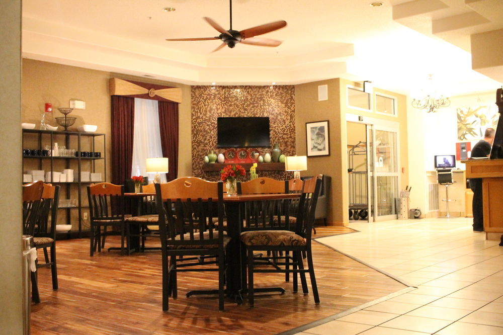 Best Western Plus Des Moines West Inn & Suites Clive Dış mekan fotoğraf